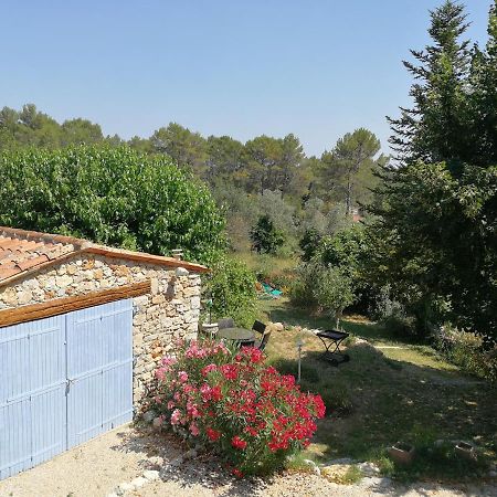 Bastide Provencale Les Muriers D'Engaspaty เซญองส์ ภายนอก รูปภาพ