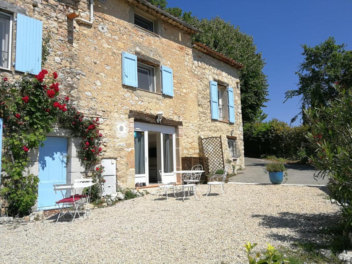 Bastide Provencale Les Muriers D'Engaspaty เซญองส์ ภายนอก รูปภาพ