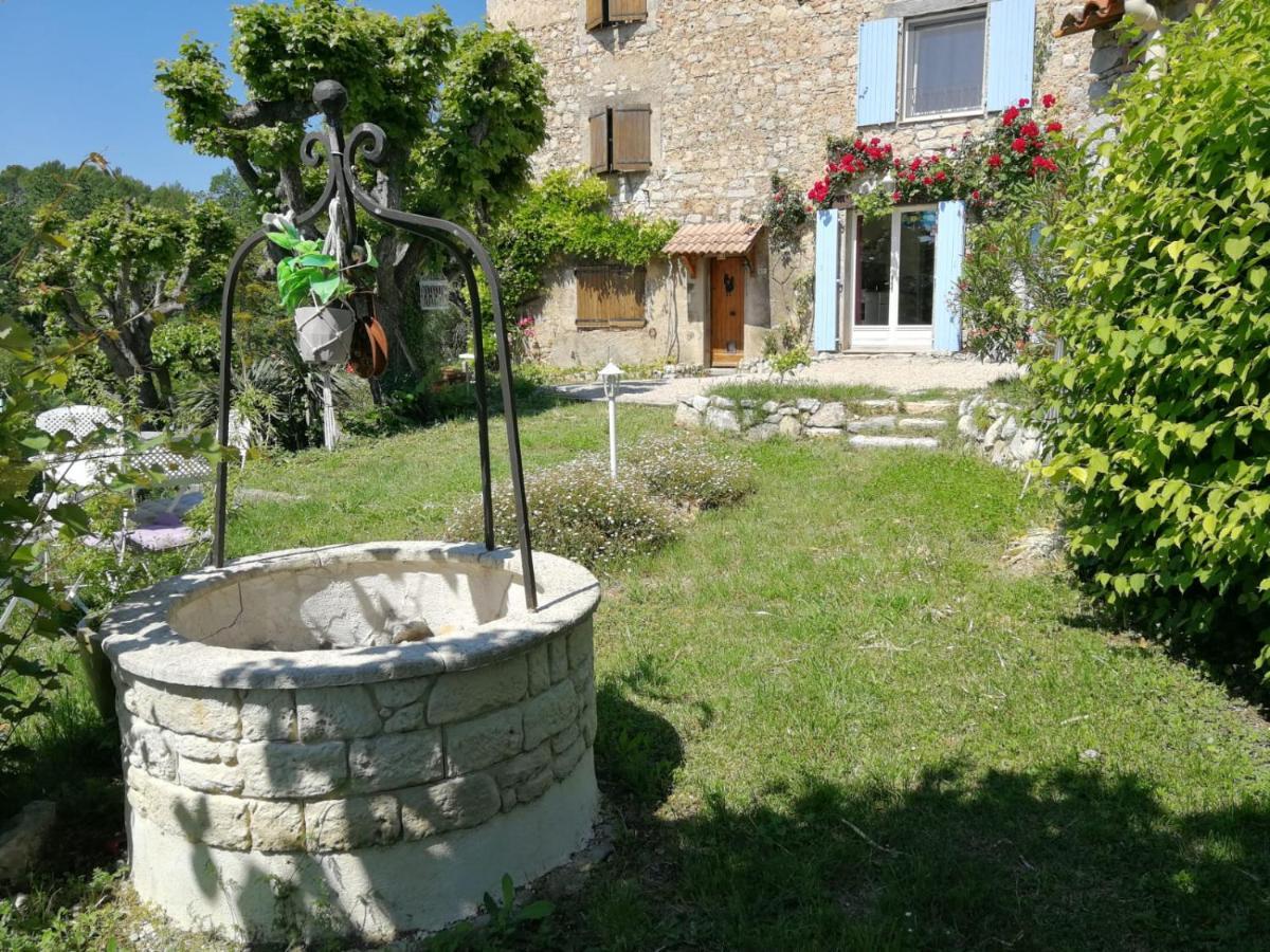 Bastide Provencale Les Muriers D'Engaspaty เซญองส์ ภายนอก รูปภาพ