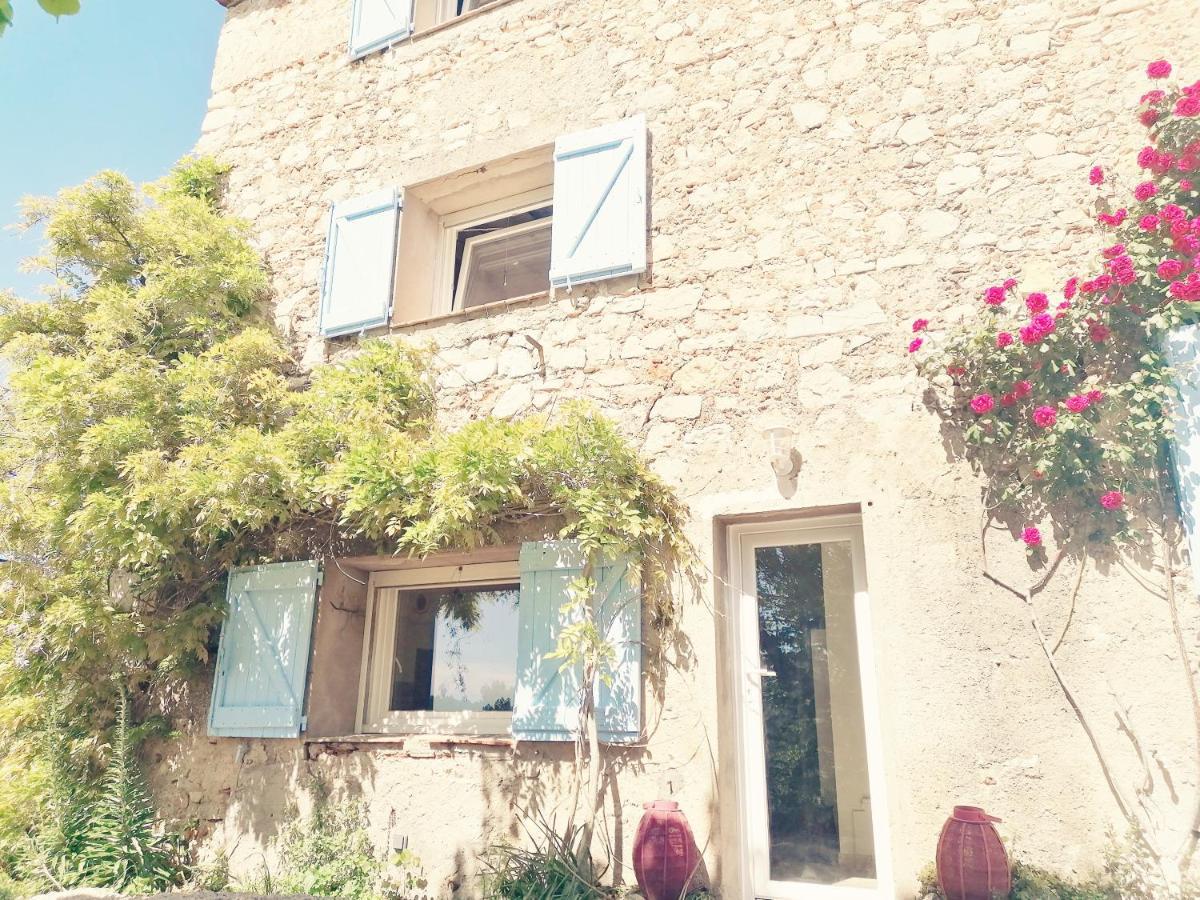 Bastide Provencale Les Muriers D'Engaspaty เซญองส์ ภายนอก รูปภาพ