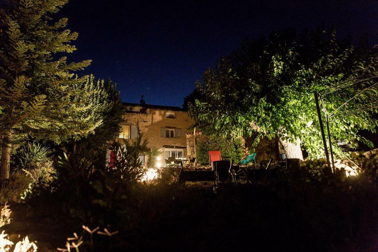 Bastide Provencale Les Muriers D'Engaspaty เซญองส์ ภายนอก รูปภาพ